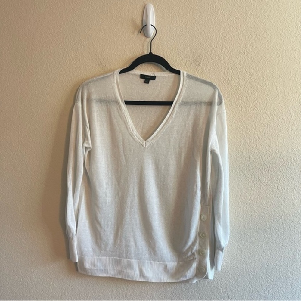 J.CREW Side Button Linen Blend V-neck Sweater in White Women's Size Small - Picture 2 of 9